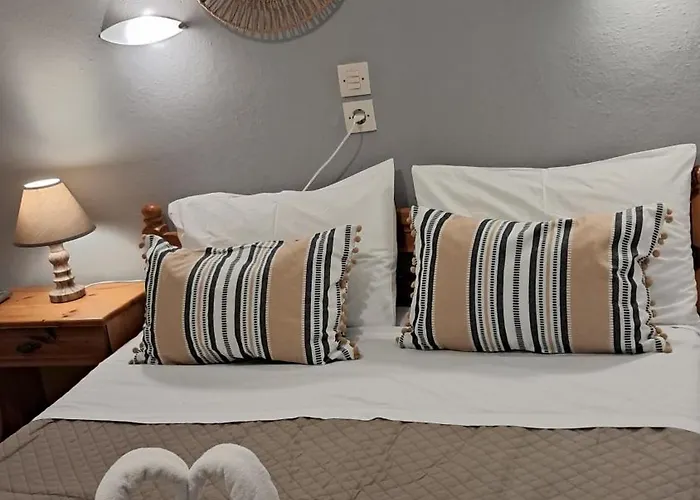 Alkmene Aparthotel Skiathos Town