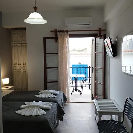 Alkmene مدينة سكياثوس
